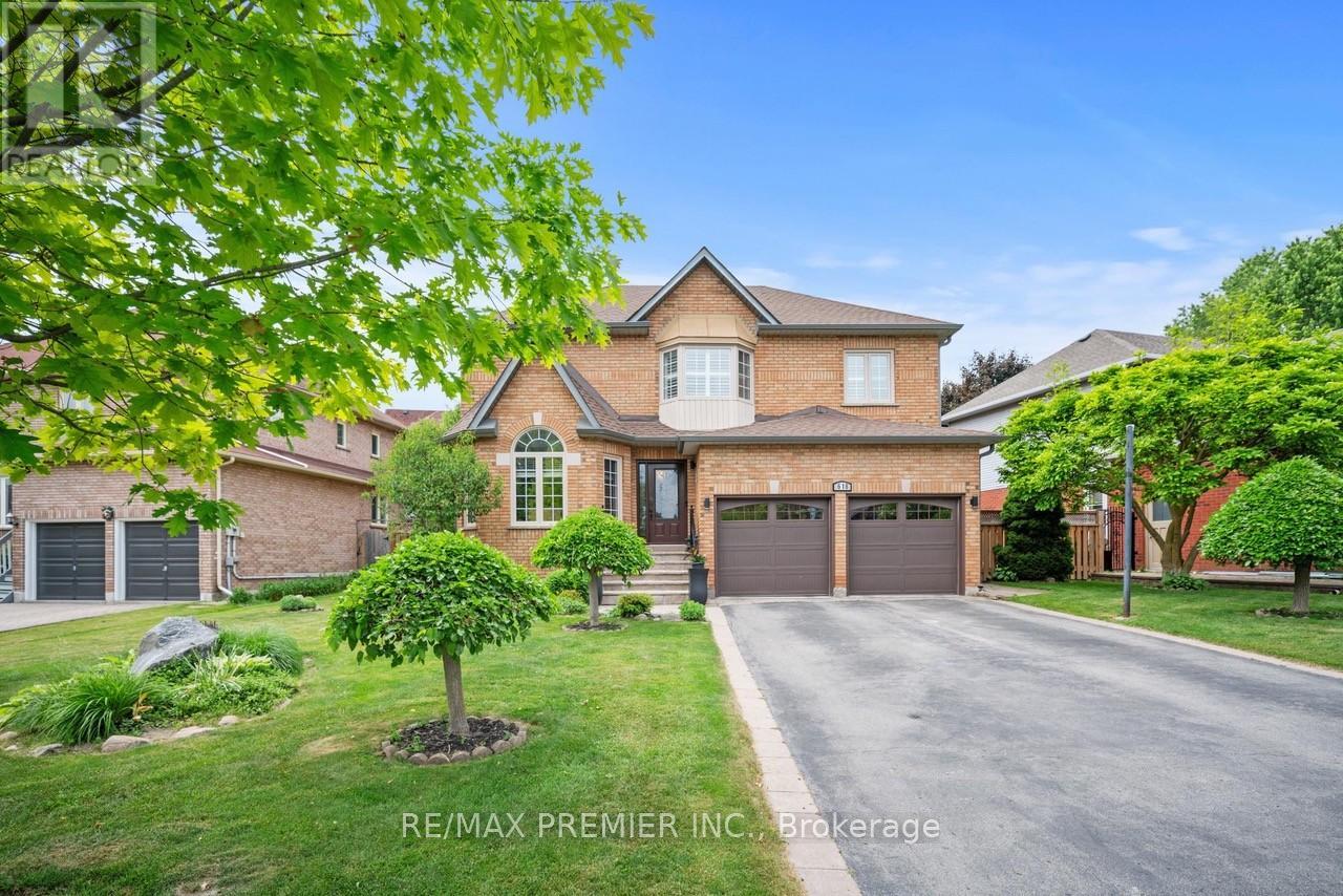 618 Ponting Pl, Newmarket, ON L3X 1T4