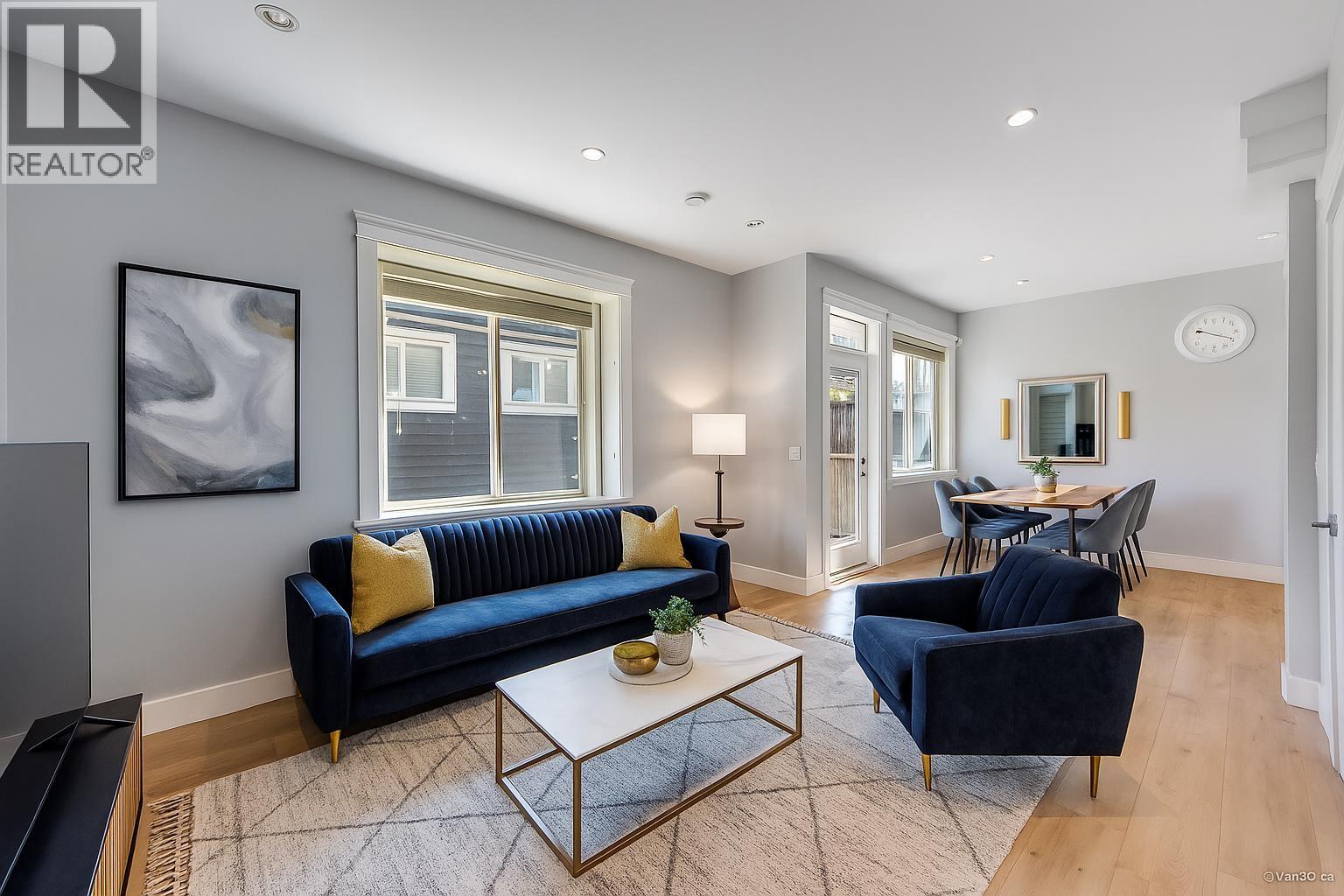 5078 Norfolk St, Burnaby, BC V5G 1G1