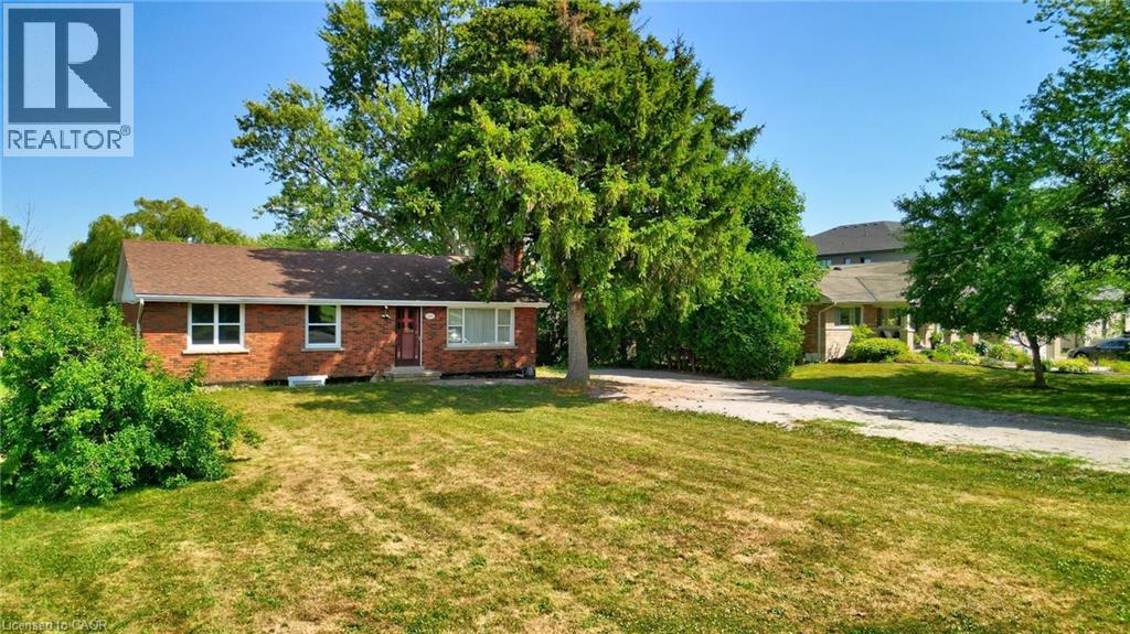 167 Miles Rd, Hamilton, ON L8W 1E2
