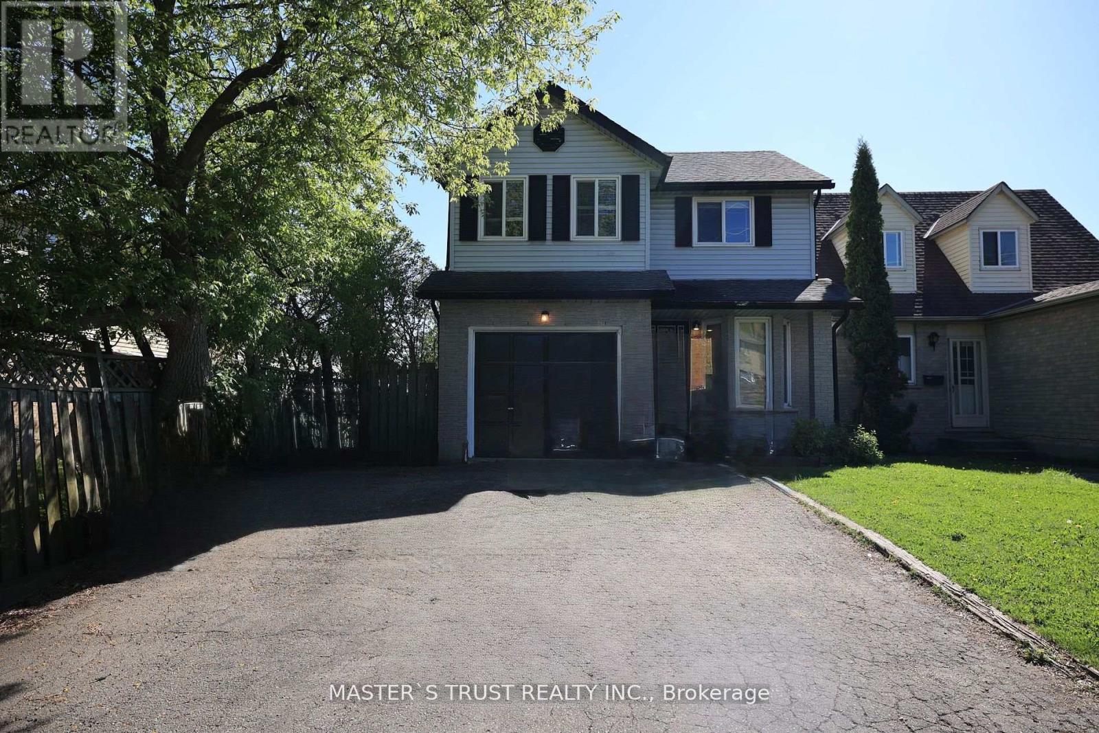 559 Edinburgh Rd S, Guelph, ON N1G 4E7