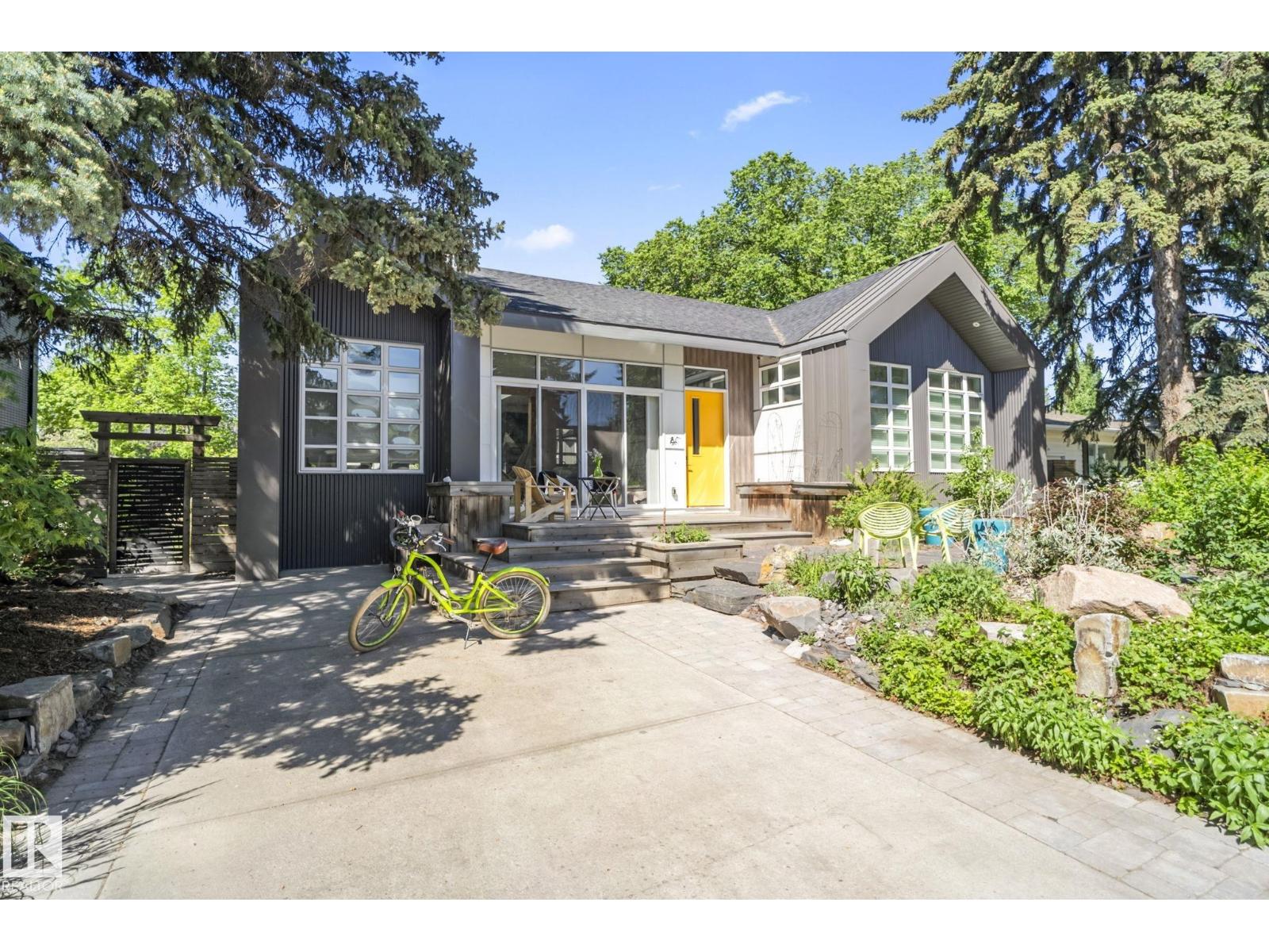 119 St Nw Unit 7222, Edmonton, AB T6G 1V6