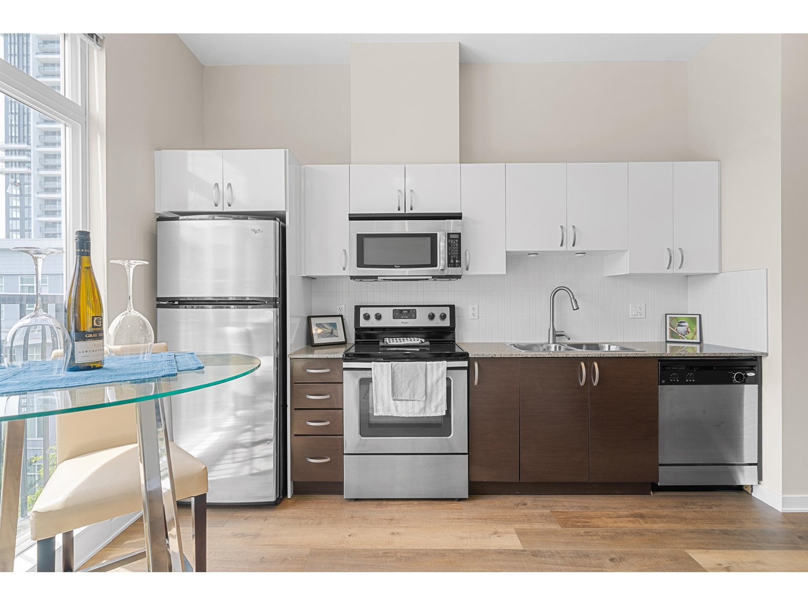 13728 108 Avenue Unit 513, Surrey, BC V3T 0G2