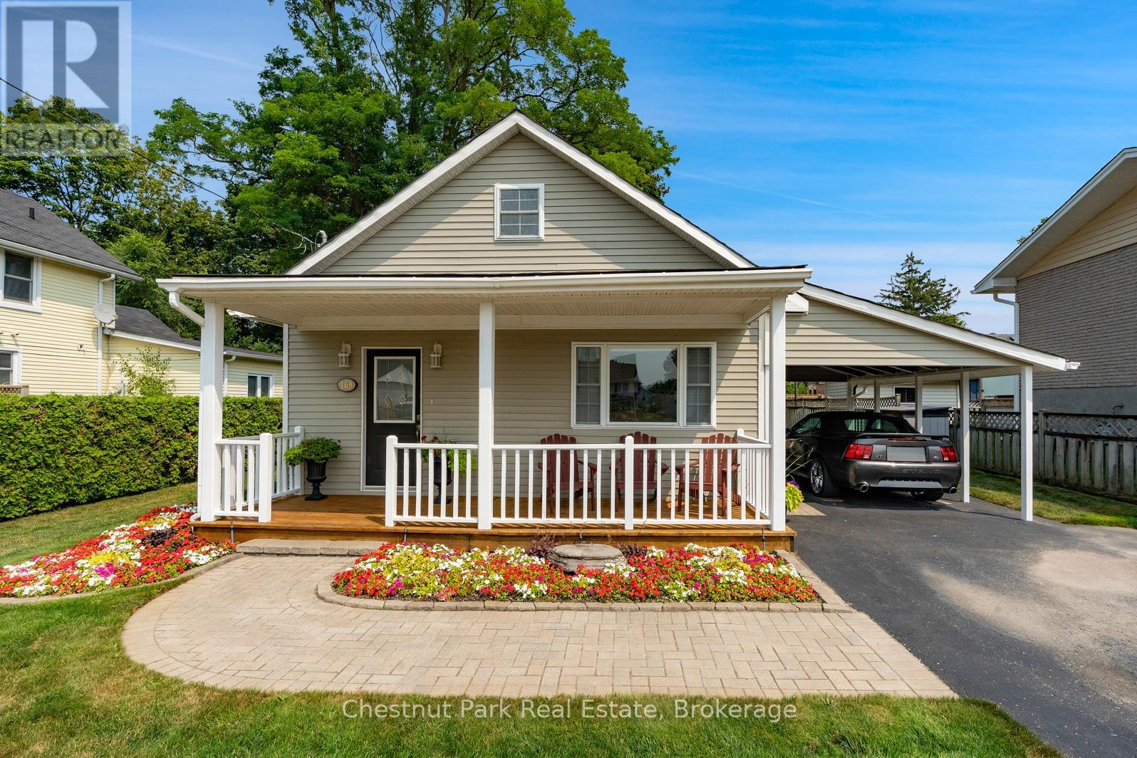 169 Walnut St, Collingwood, ON L9Y 3C4