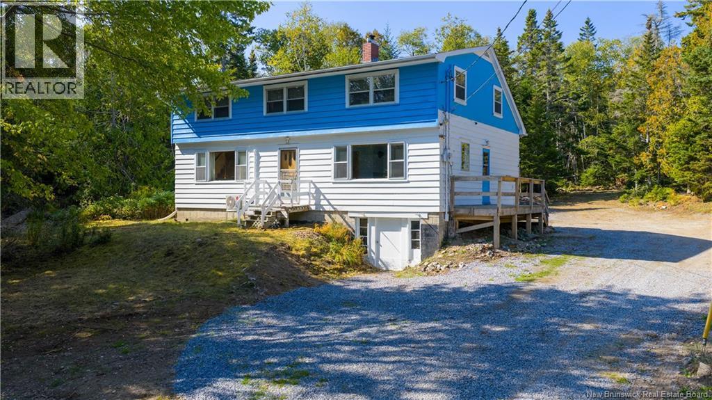 1334 Lorneville Rd, Saint John, NB E2M 7H2