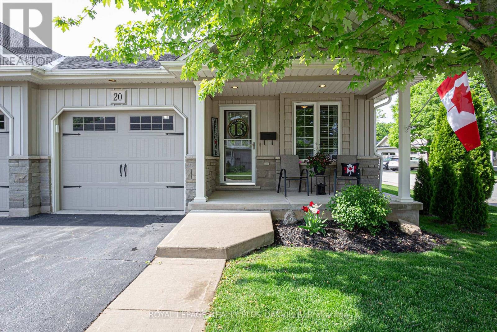 21 20 Jenny Cres, West Lincoln, ON L0R 2A0
