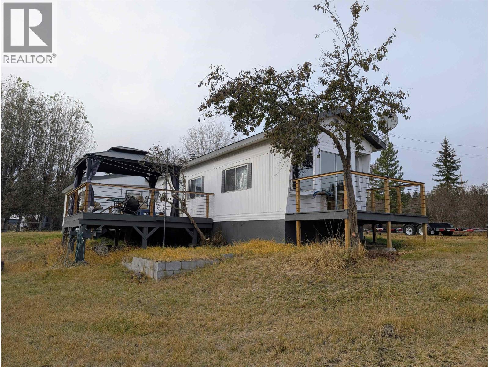 1442 Chimney Valley Rd, Williams Lake, BC V2G 4W6