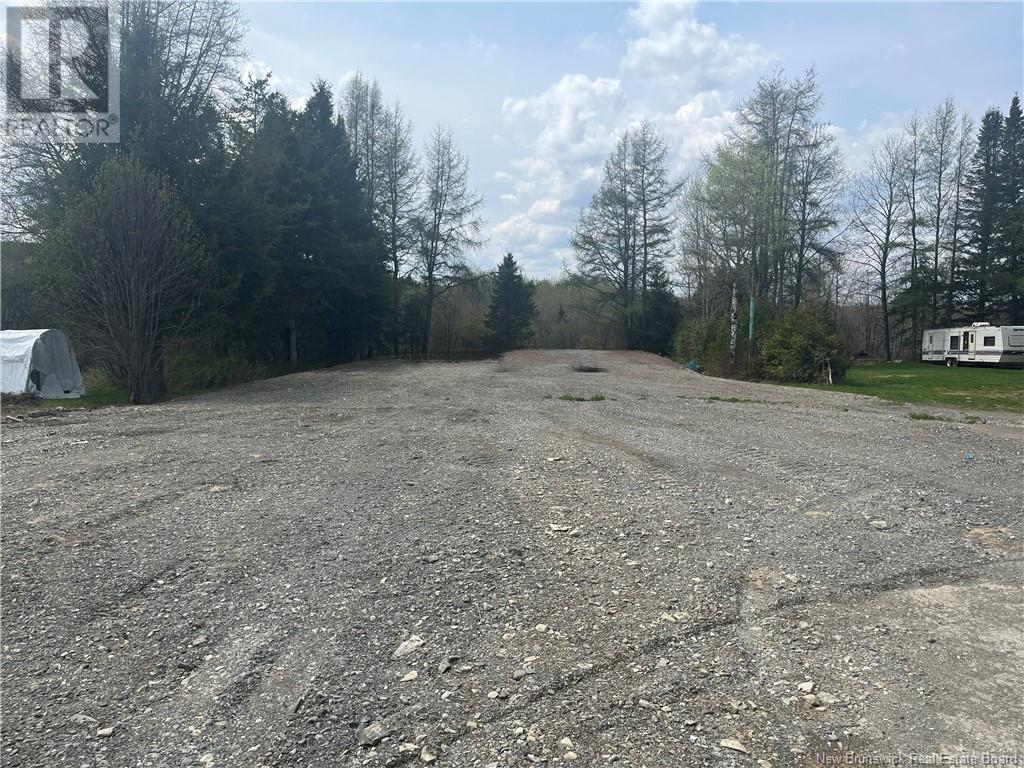 72 Des Montagnes St, Kedgwick, NB E8B 1C5