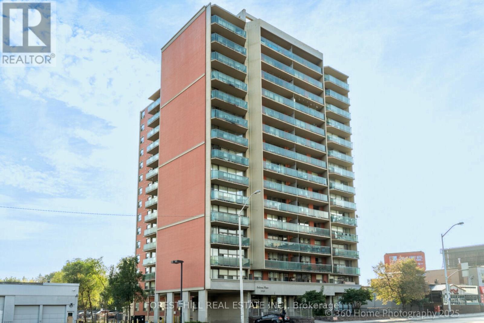 403 5949 Yonge St, Toronto Newtonbrook East, ON M2M 3V8