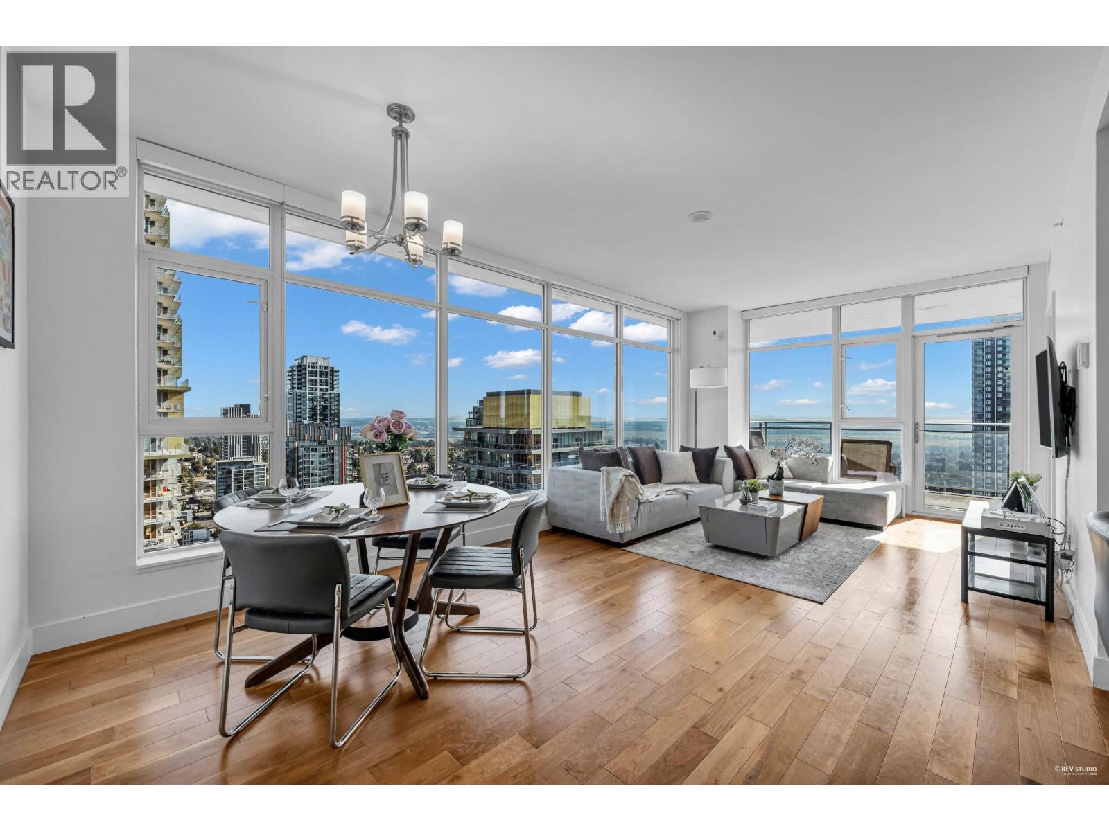 4360 Beresford Street Unit 3005, Burnaby, BC V5H 0G2