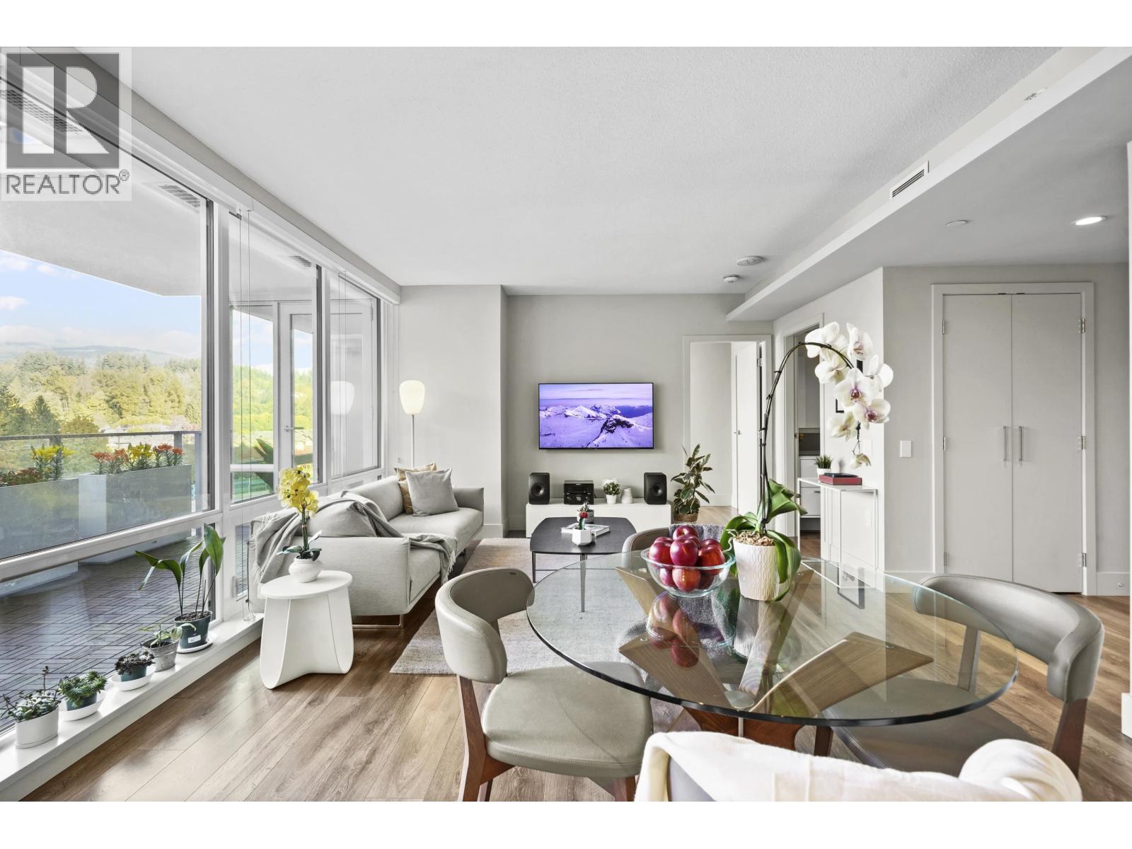 680 Seylynn Crescent Unit 616, North Vancouver, BC V7J 0B5