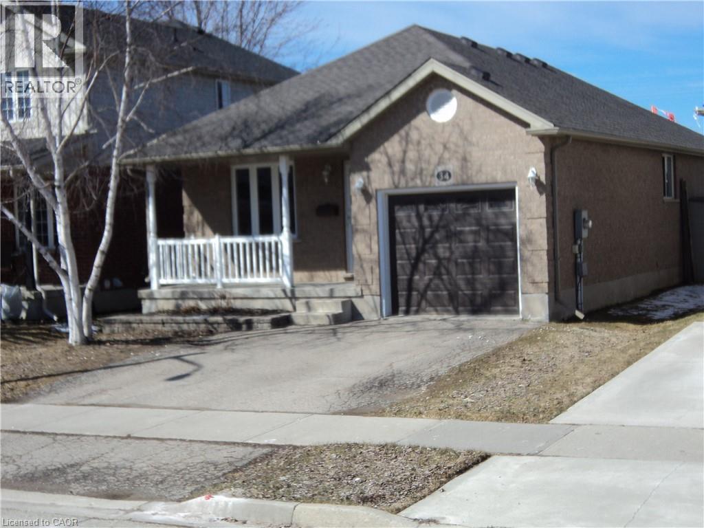 34 Robb Rd, Woolwich, ON N3B 3P6