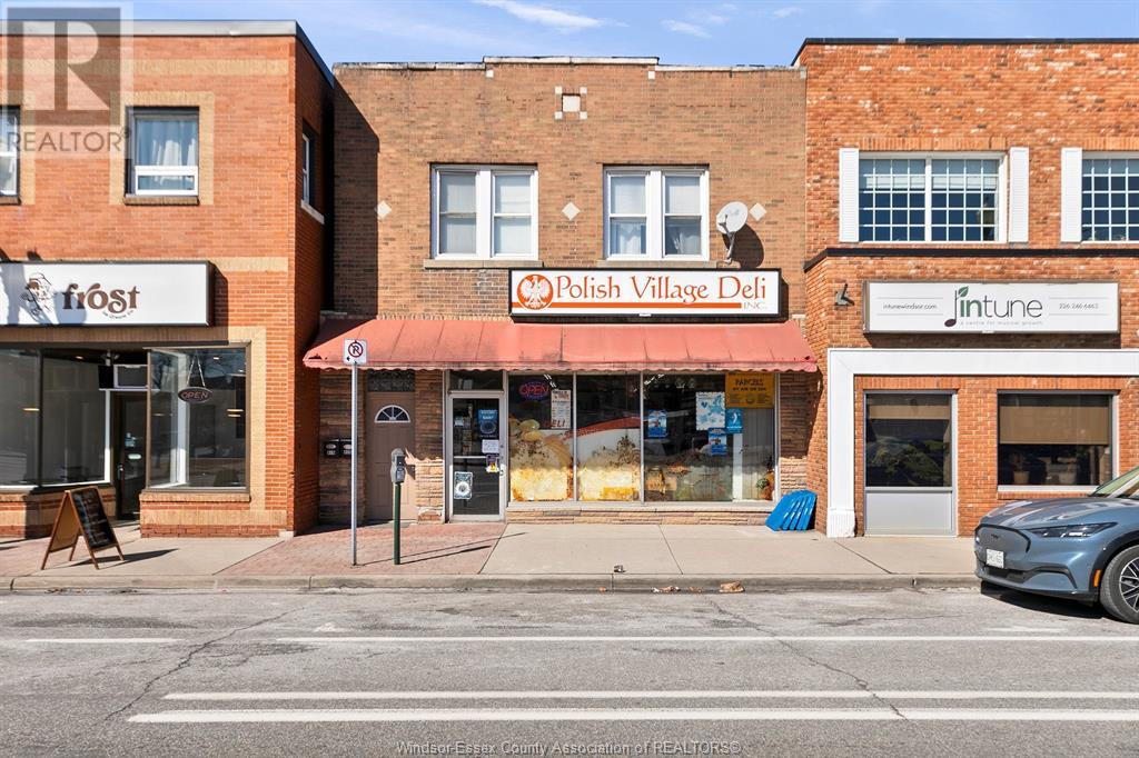 916-920 Ottawa St, Windsor, ON N8X 2E1