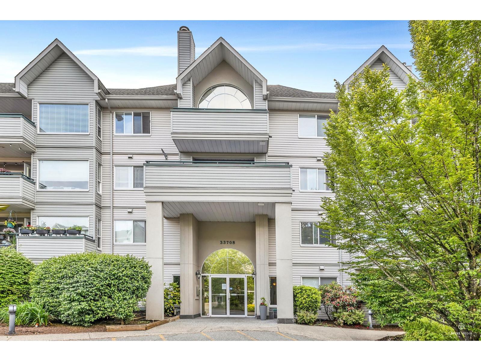 33708 King Road Unit 401, Abbotsford, BC V2S 8C6
