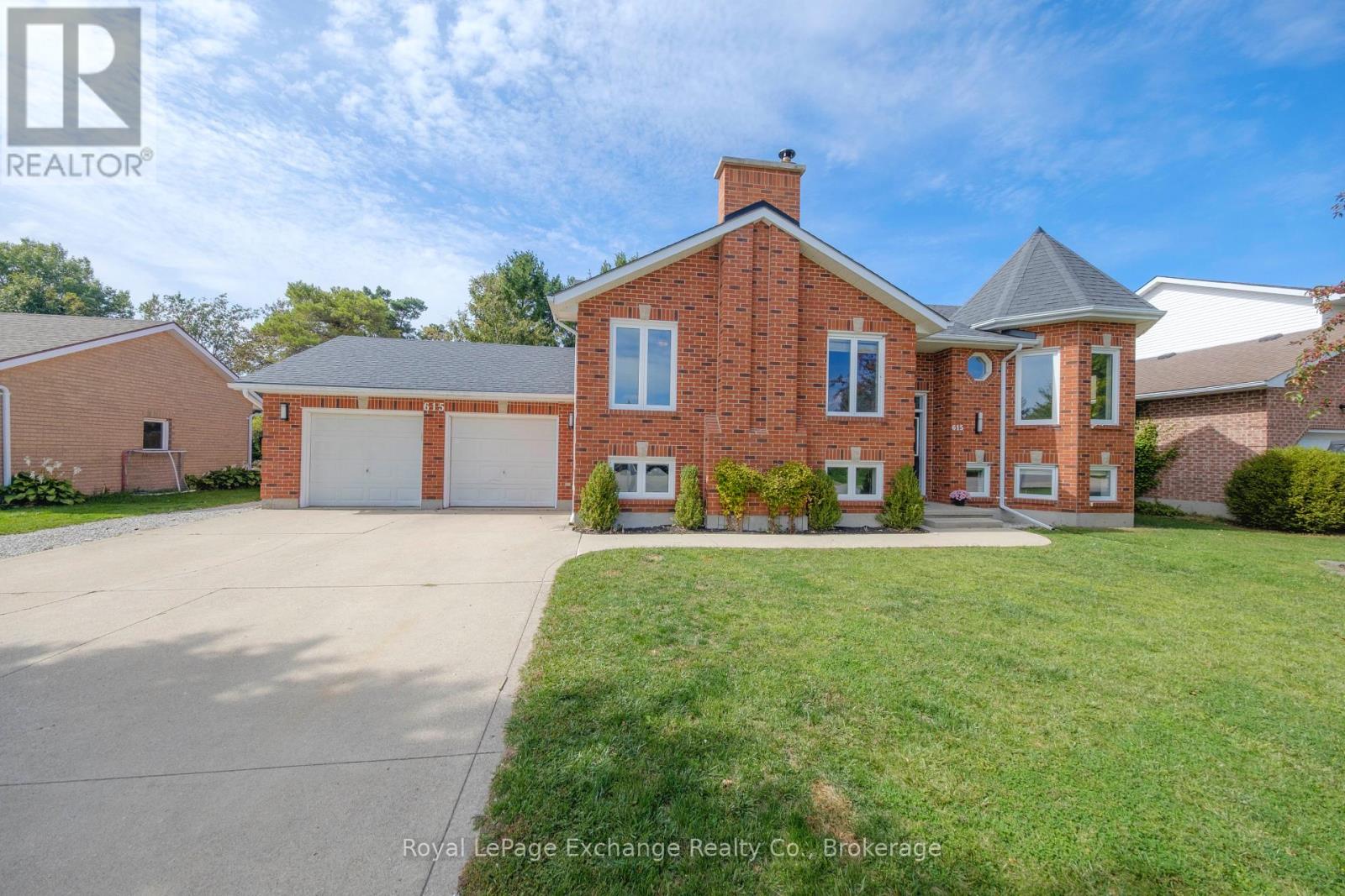 615 Lynden Cres, Kincardine, ON N2Z 3A9