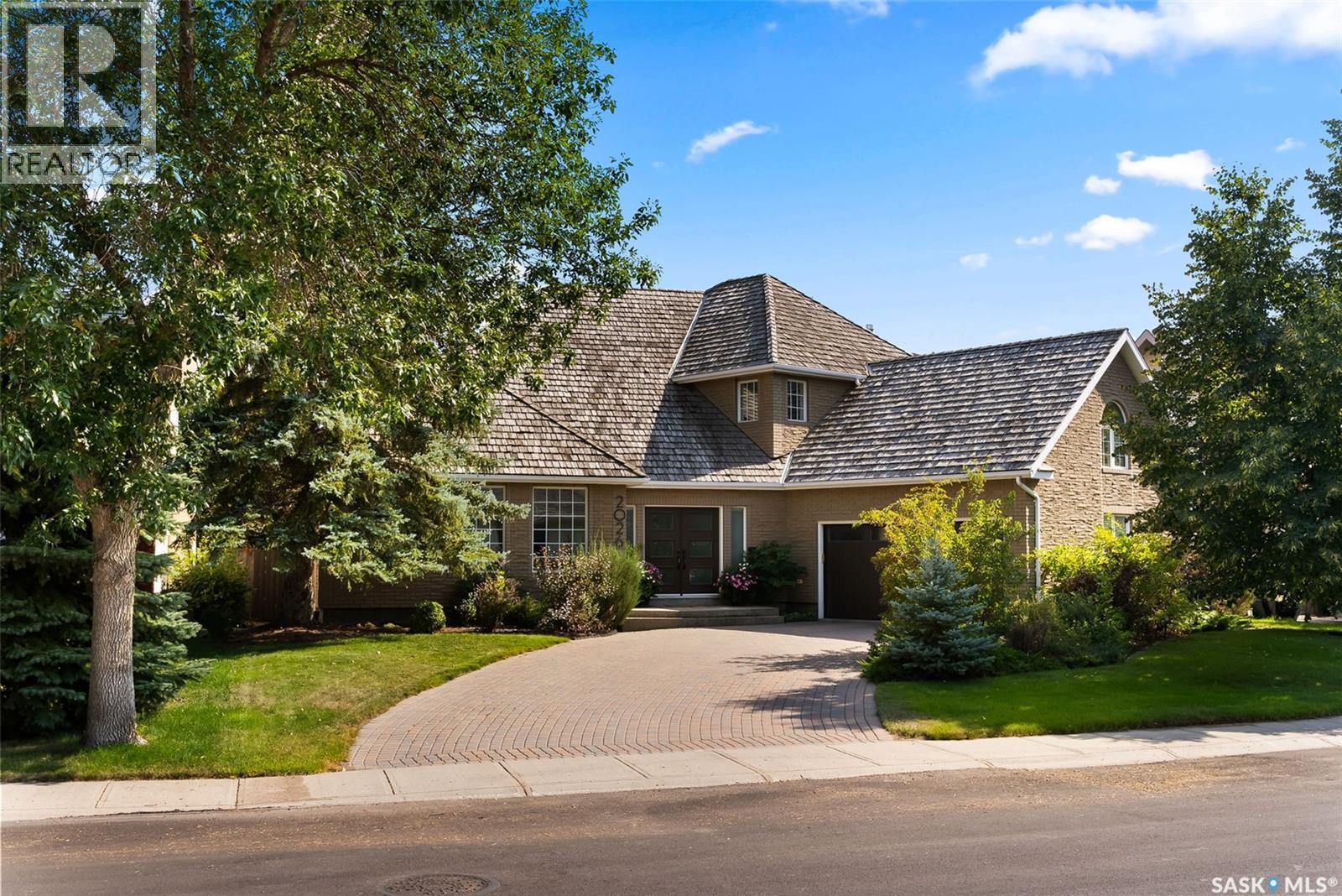 2026 Wascana Grns, Regina, SK S4V 2M1