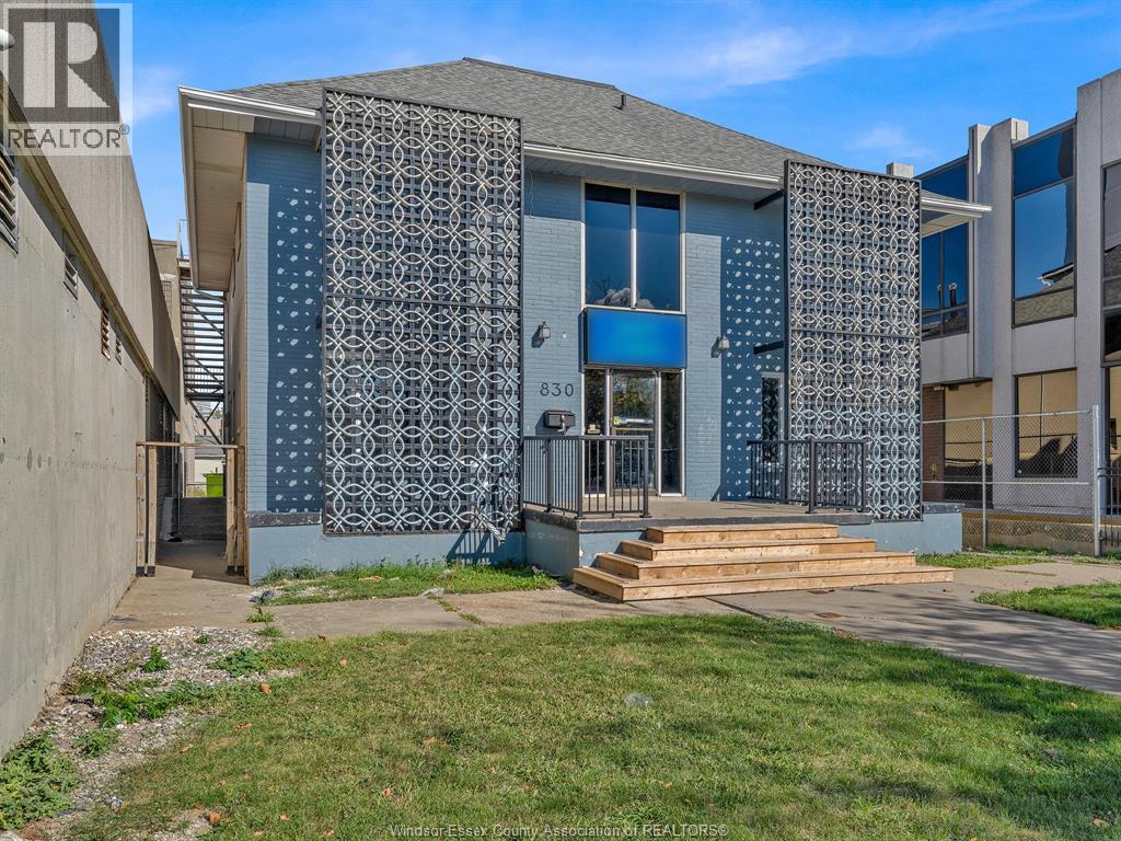 830 Ouellette, Windsor, ON N9A 1C6