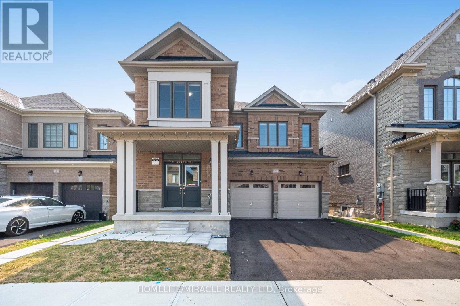 7 Aldenham St, Brampton Credit Valley, ON L6X 5S2