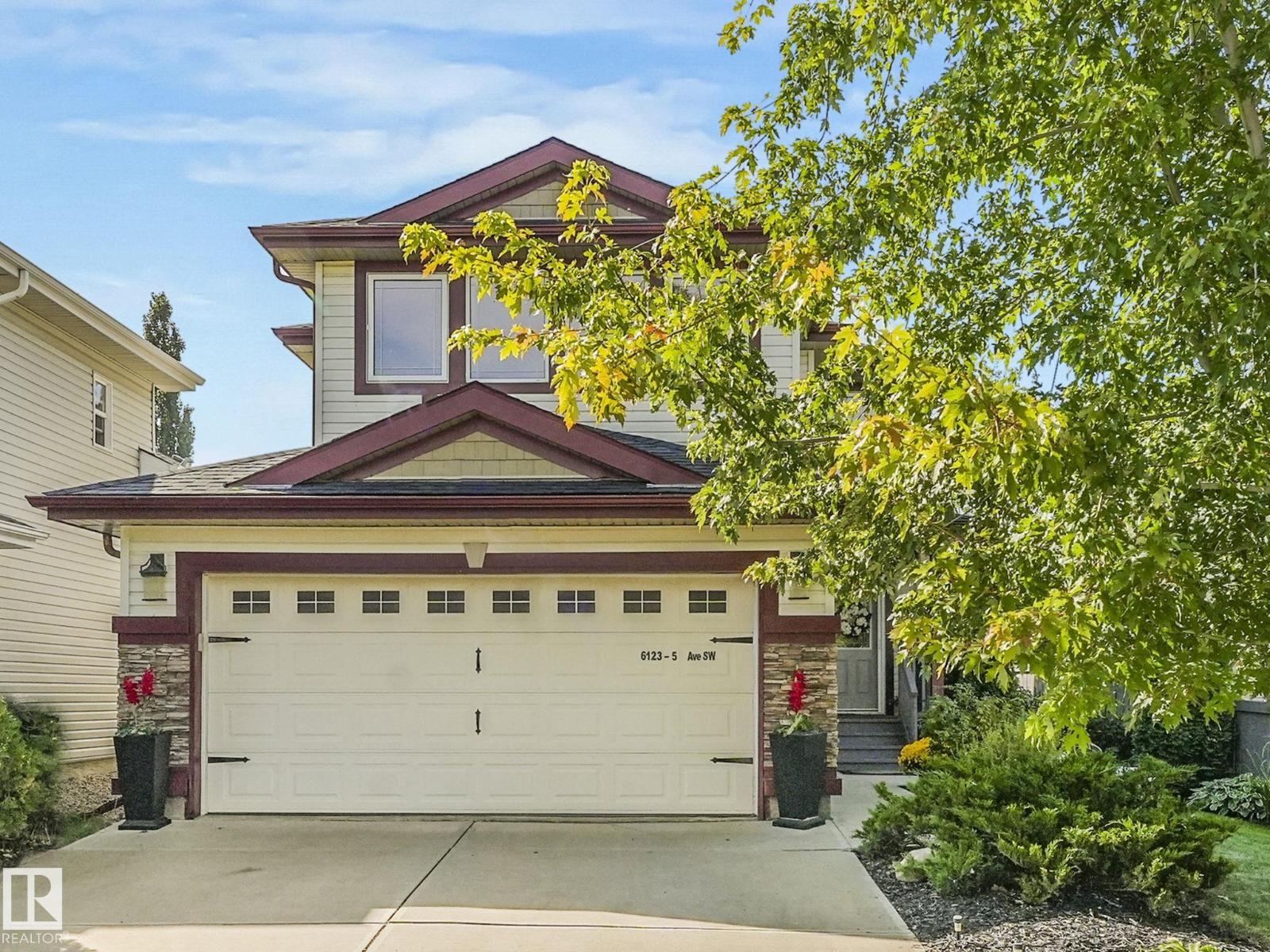5 Av Sw Unit 6123, Edmonton, AB T6X 0E8