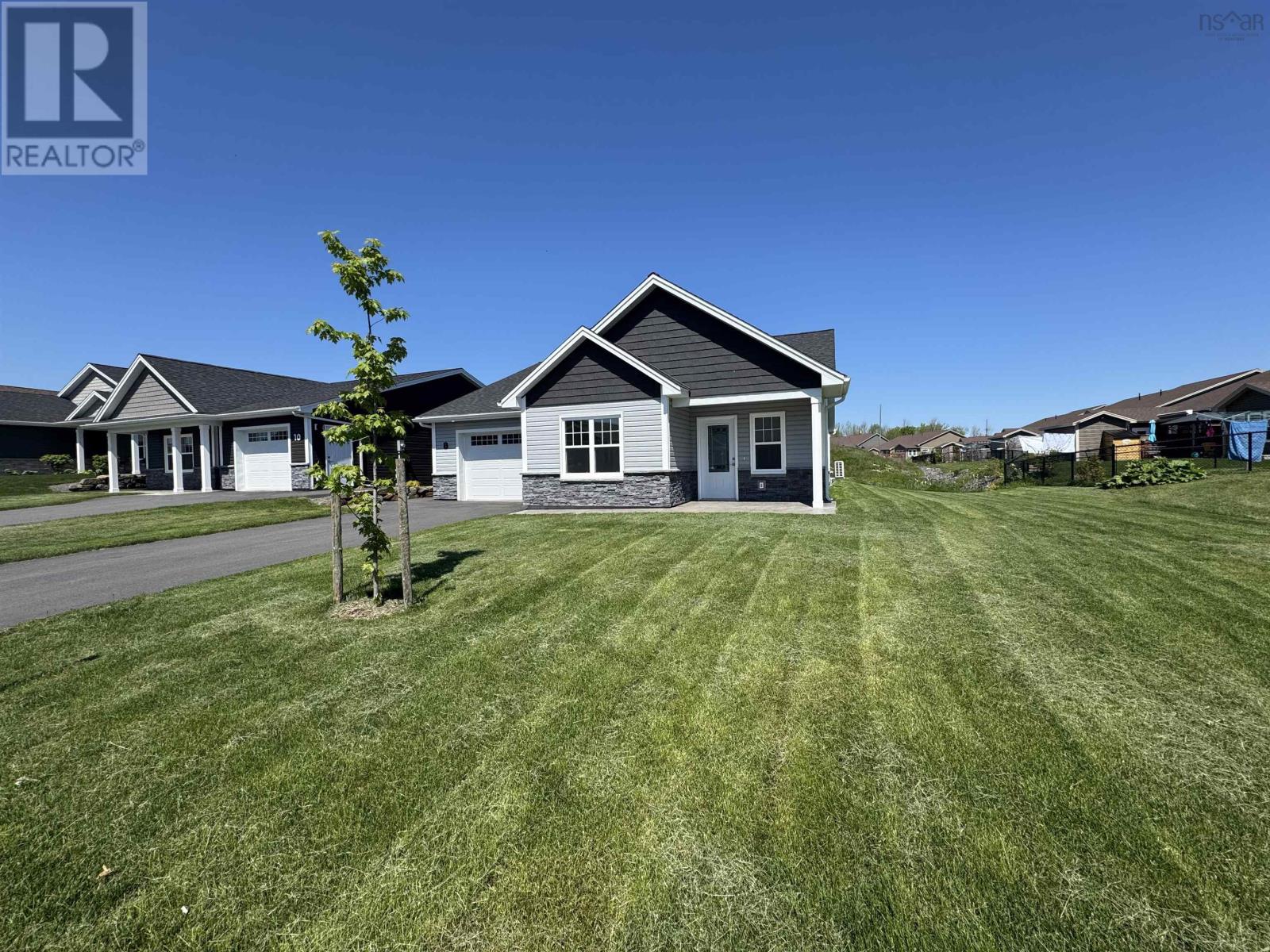 8 Elizabeth Ave, Garlands Crossing, NS B0N 2T0