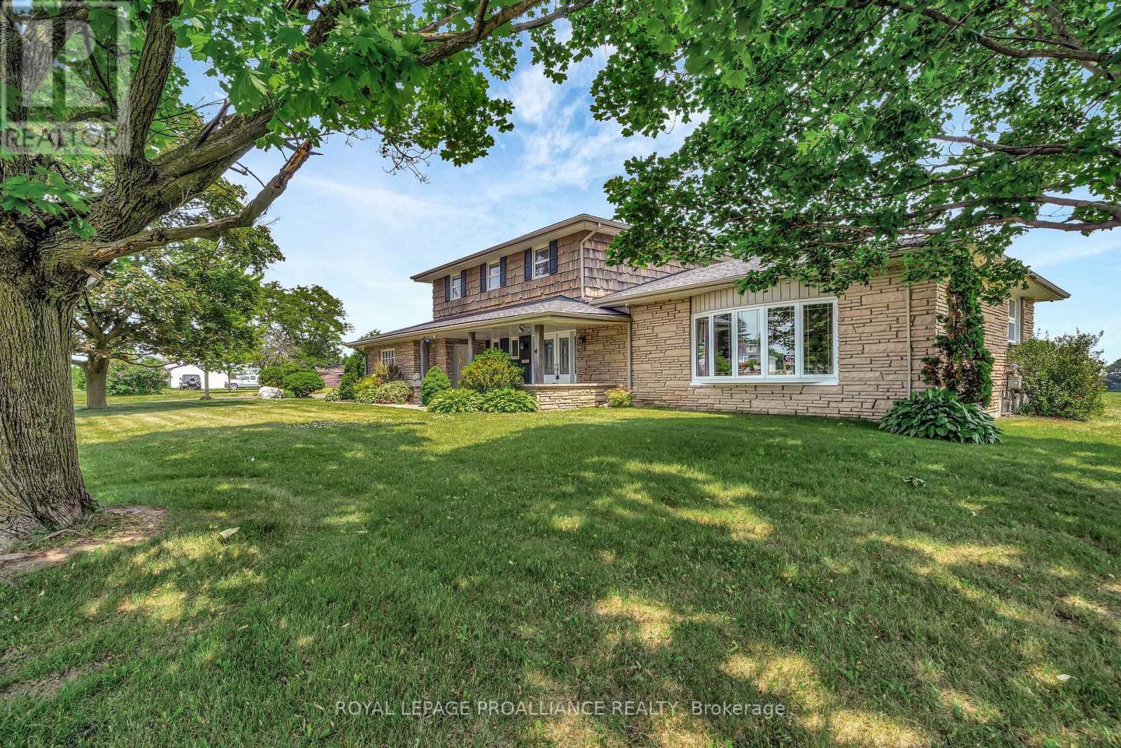 6864 Highway 62, Belleville, ON K8N 0L7