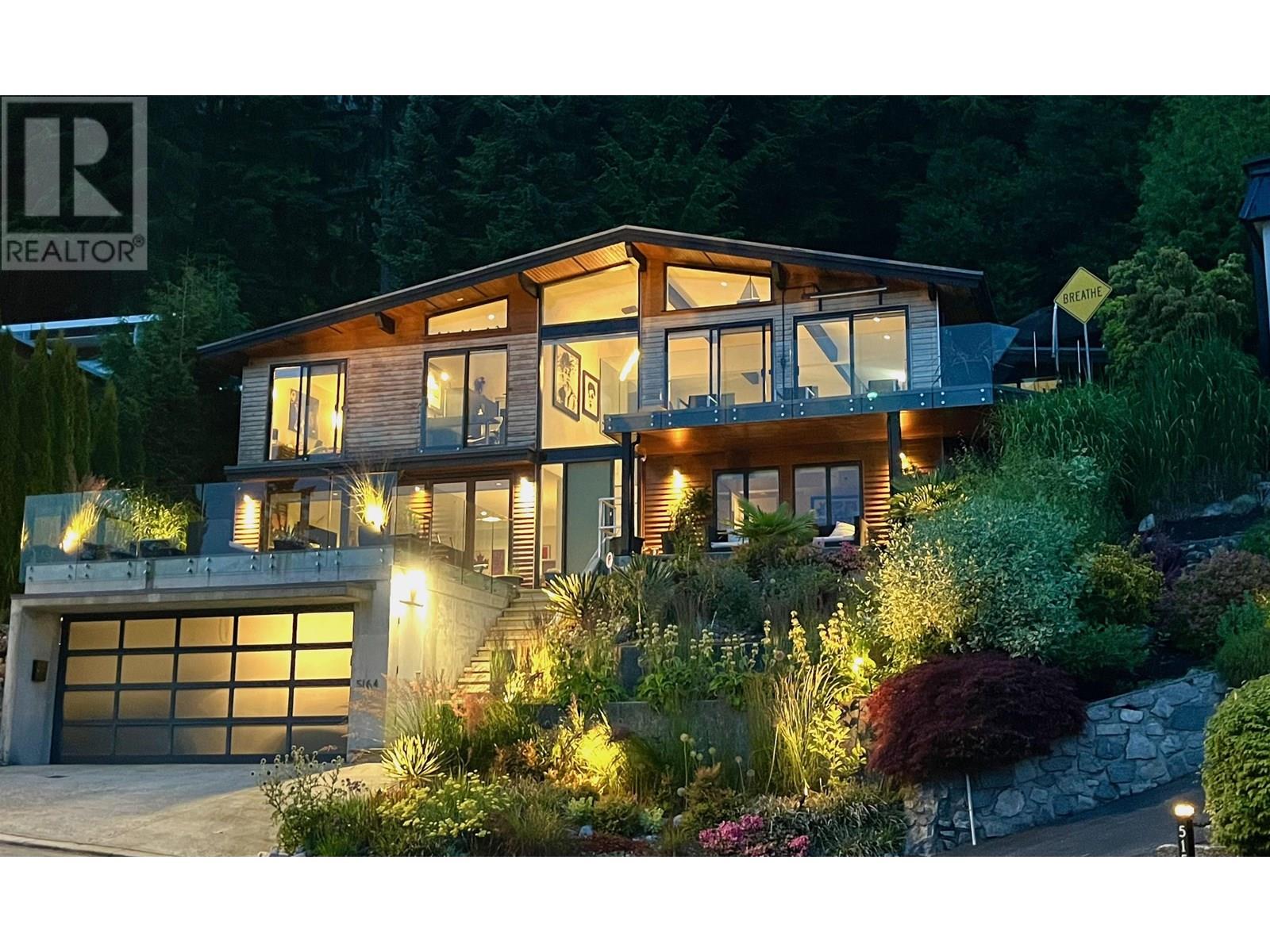 5164 Madeira Ct, North Vancouver, BC V7R 3K6