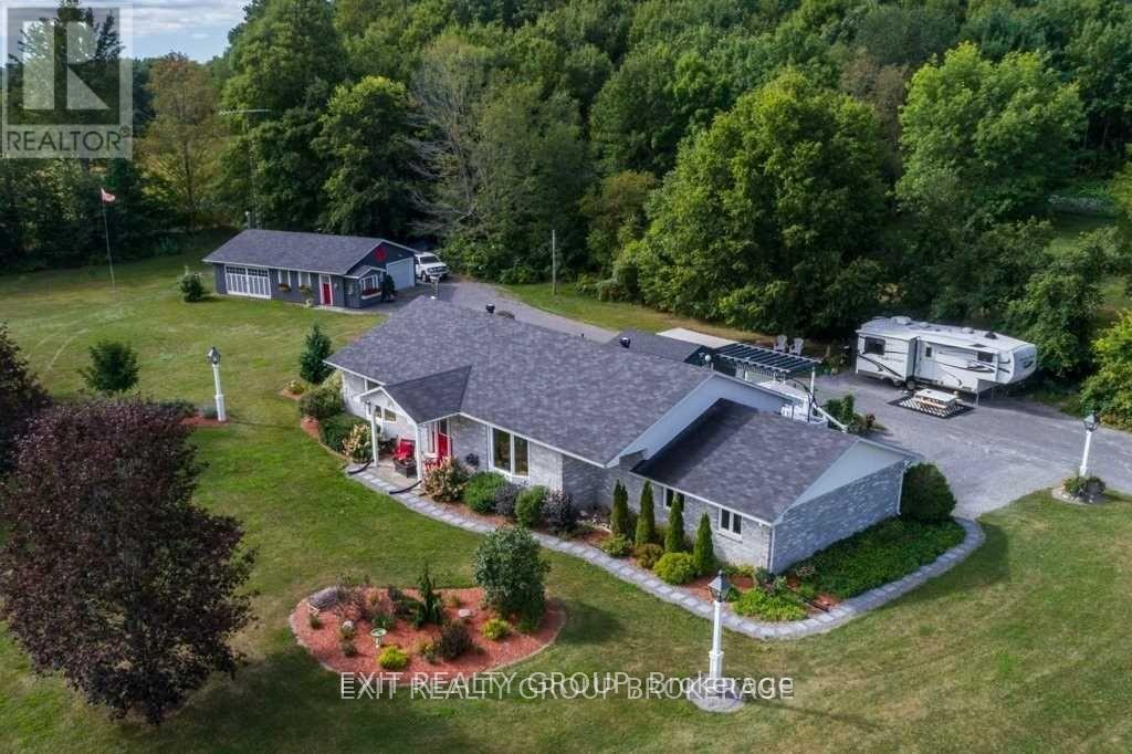 23 Palmer Rd, Tweed, ON K0K 3J0