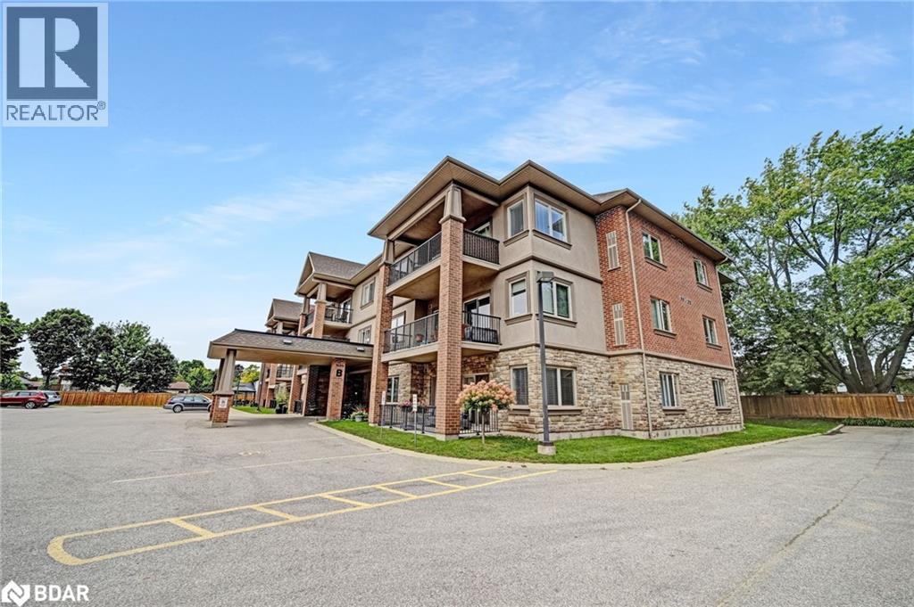 19 Yonge Street N Unit 103 #b, Springwater, ON L0L 1P0