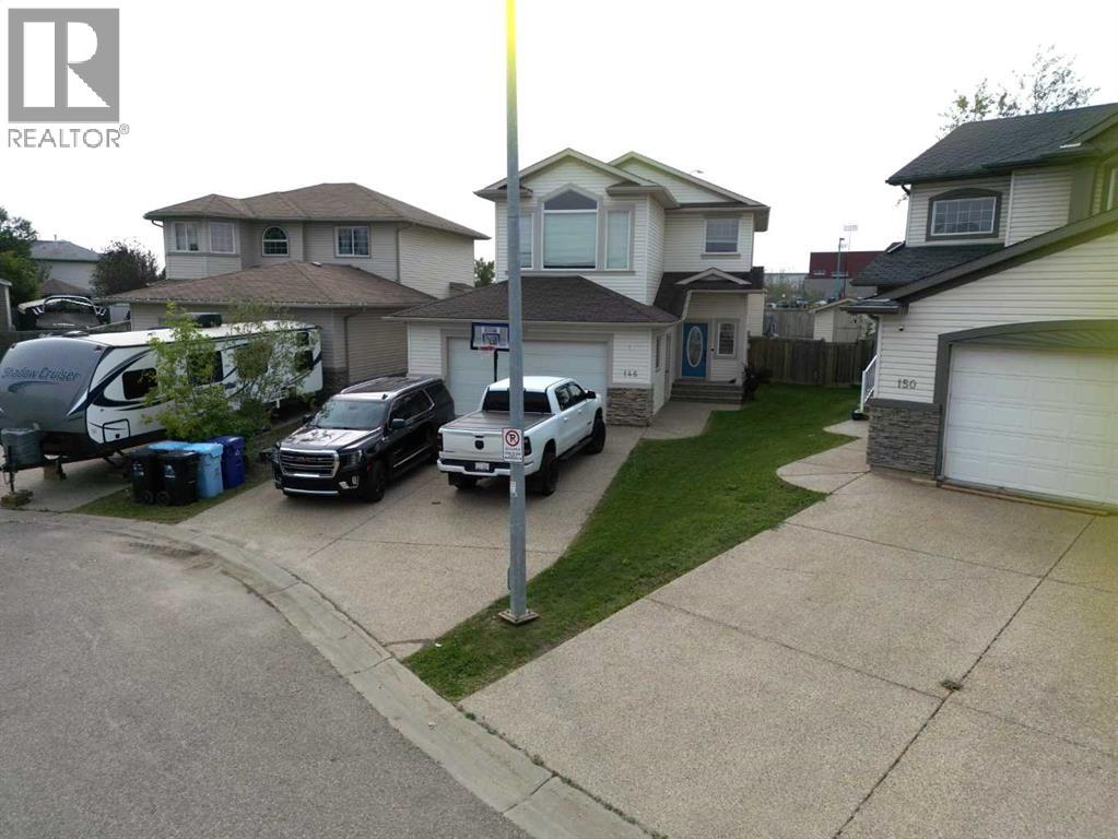 146 Plamondon Way, Fort Mcmurray, AB T9K 0A6