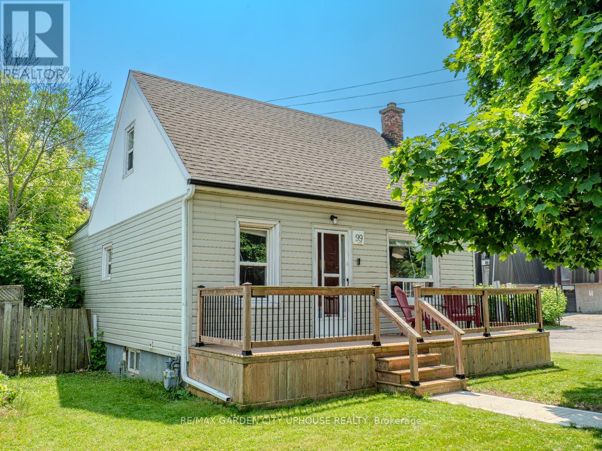 99 Pelham Rd, St. Catharines, ON L2S 1S5