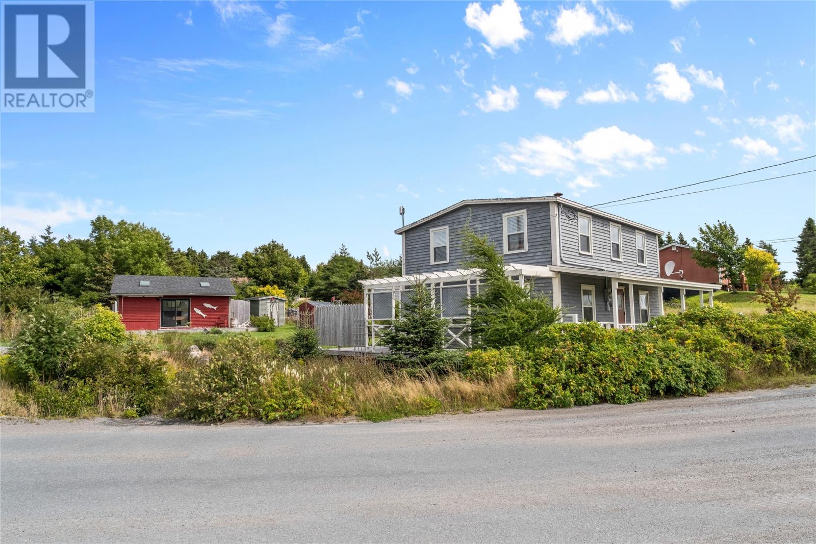 101 Main Rd, Renews-Cappahayden, NL A0A 3N0