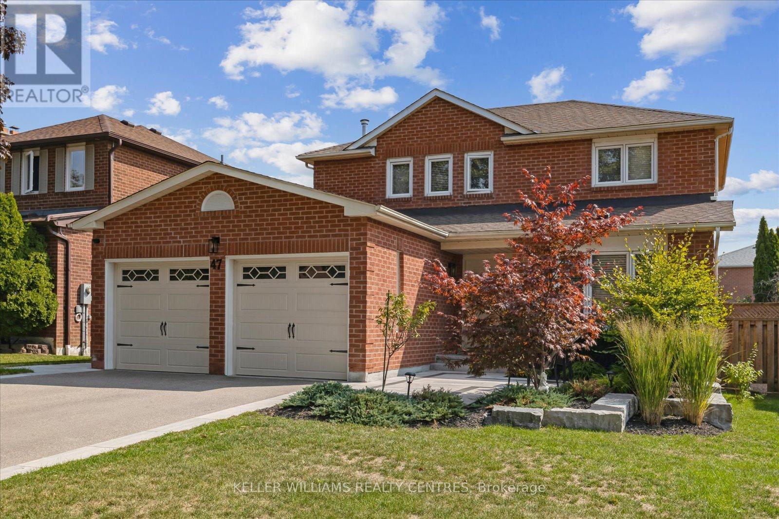 47 Whitburn Cres, Vaughan, ON L6A 1M7