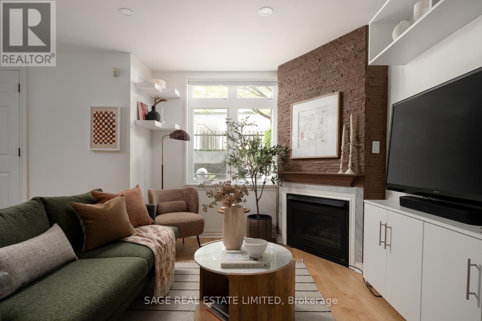 6 87 Lillian St, Toronto, ON M4S 2H7