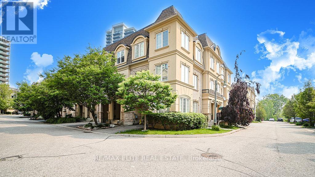 79 1250 St Martins Dr, Pickering, ON L1W 1L7