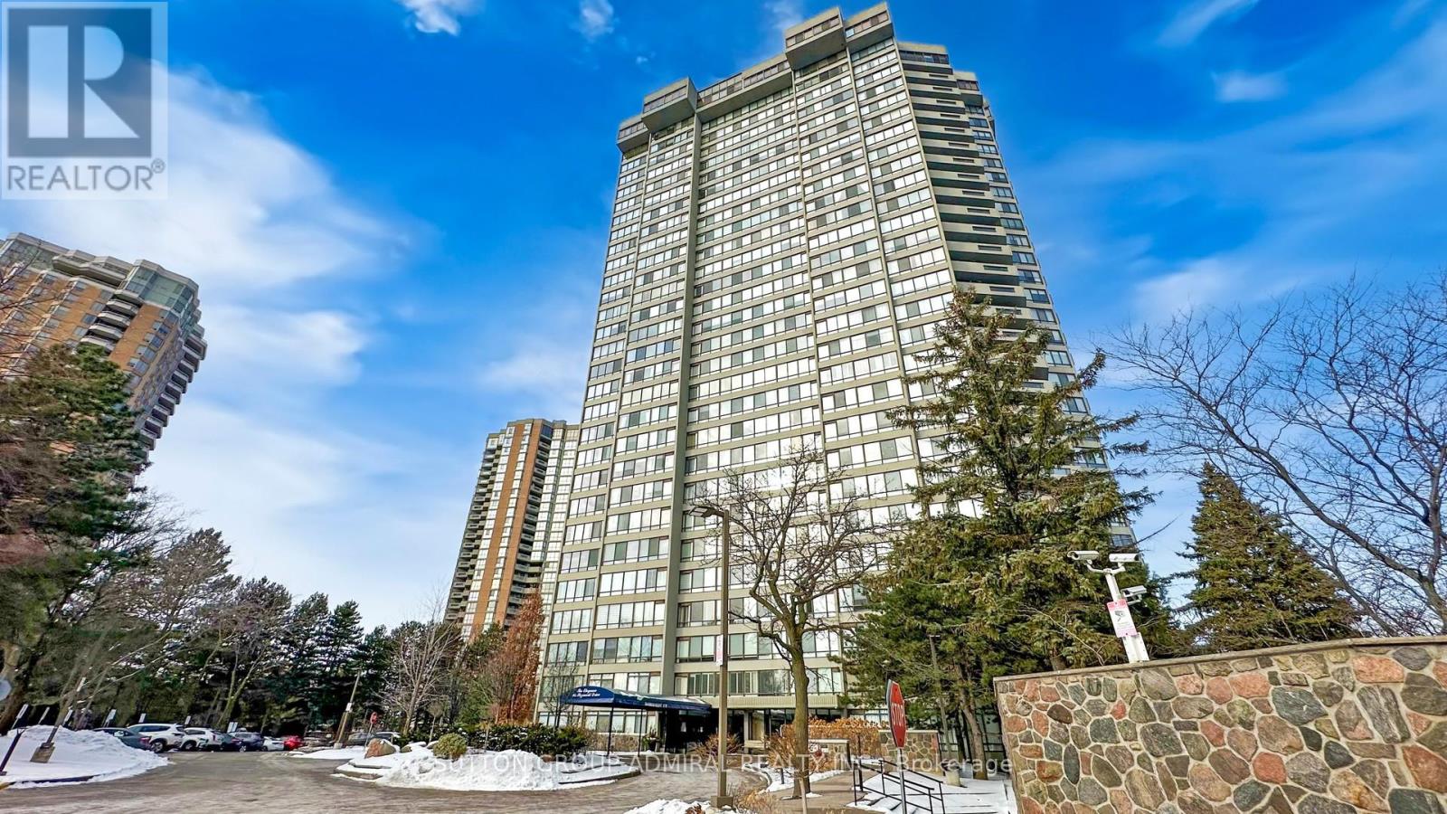 2905 65 Skymark Dr, Toronto, ON M2H 3N9