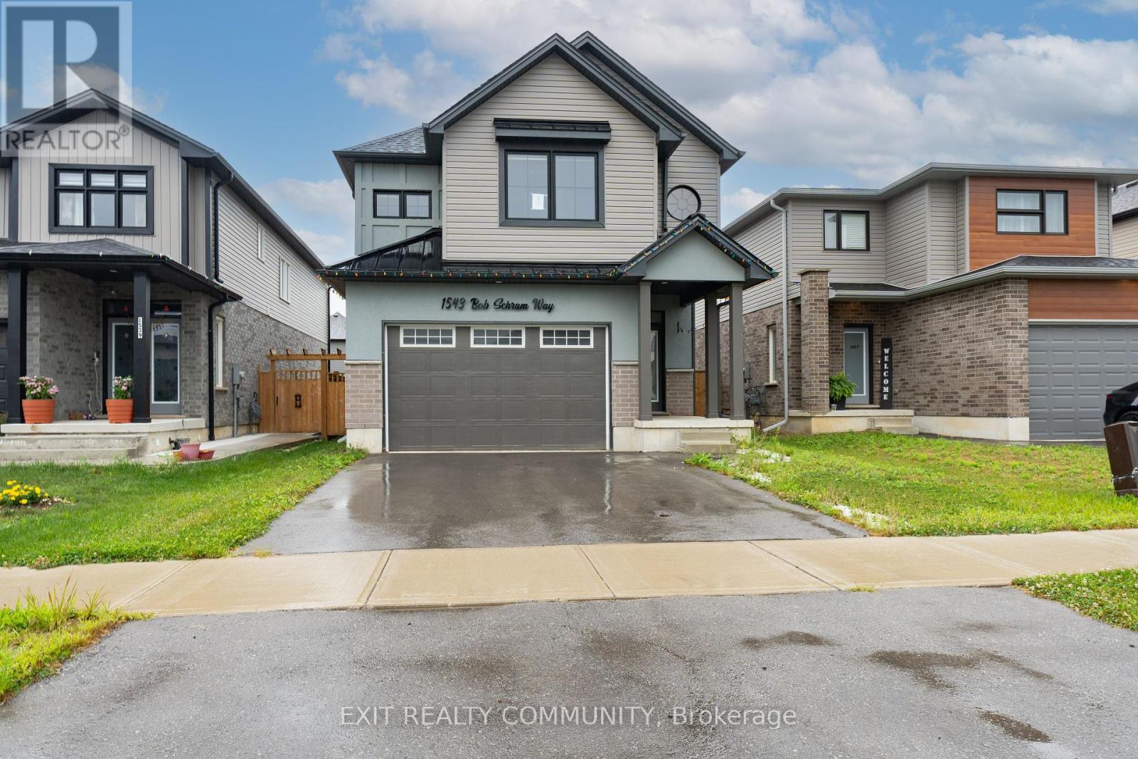 1543 Bob Schram Way, London, ON N6G 2V8