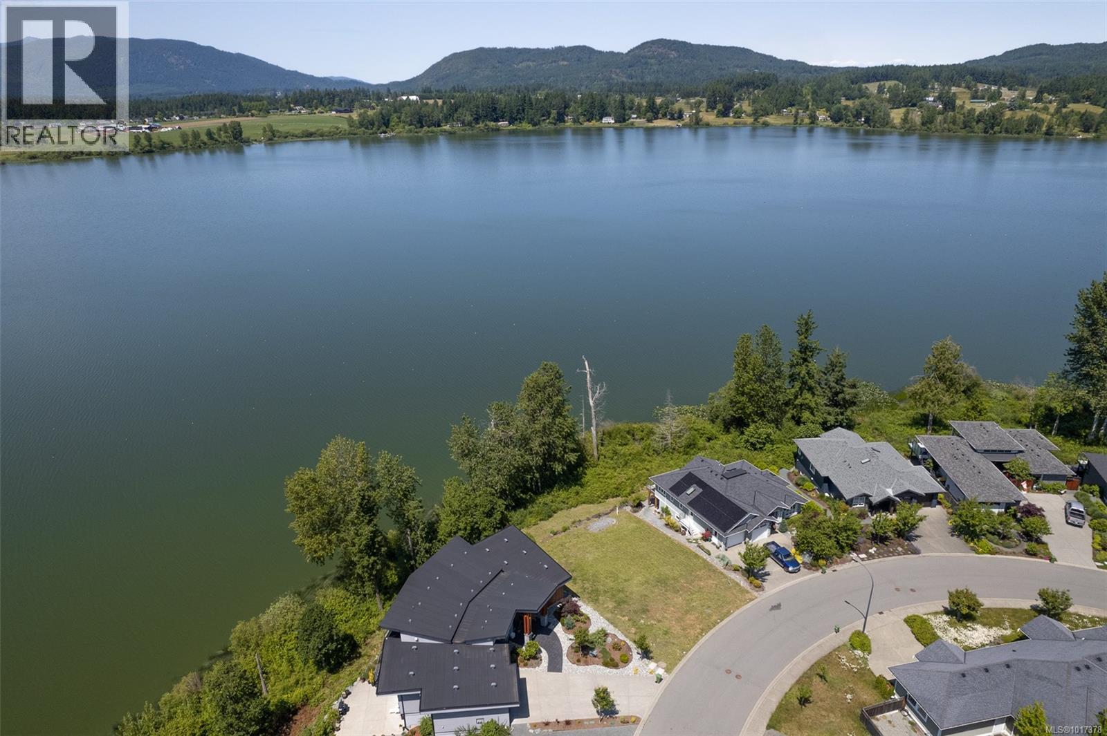 Westlock Road, Duncan, BC V9L 0B8