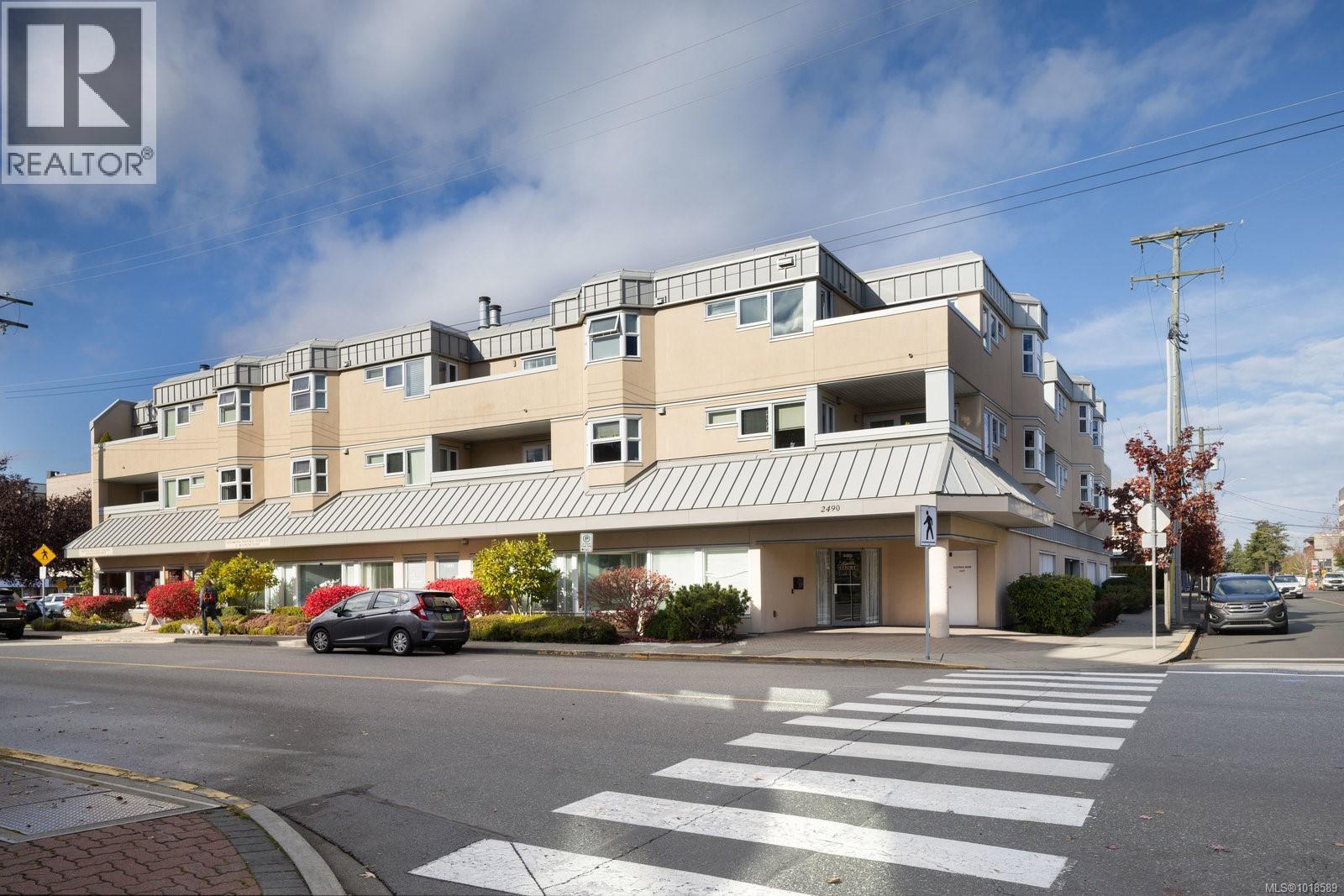 2490 Bevan Ave Unit 204 Ave, Sidney, BC V8L 5C6