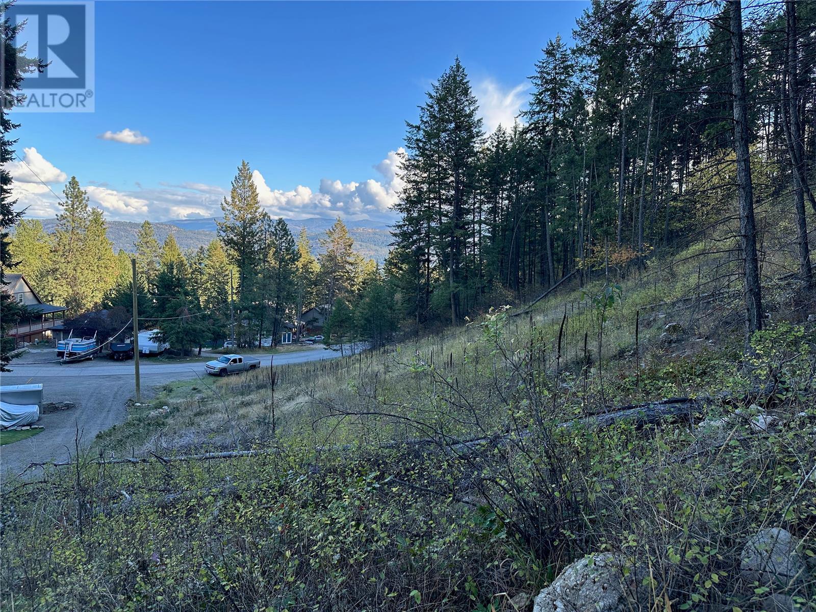 10732 Westshore Rd, Vernon, BC V1H 2C2