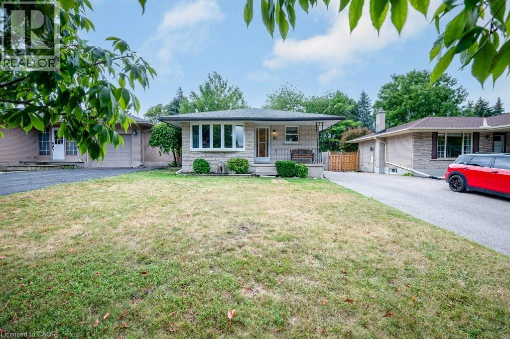 91 Kimberly Cres, Kitchener, ON N2E 1C8