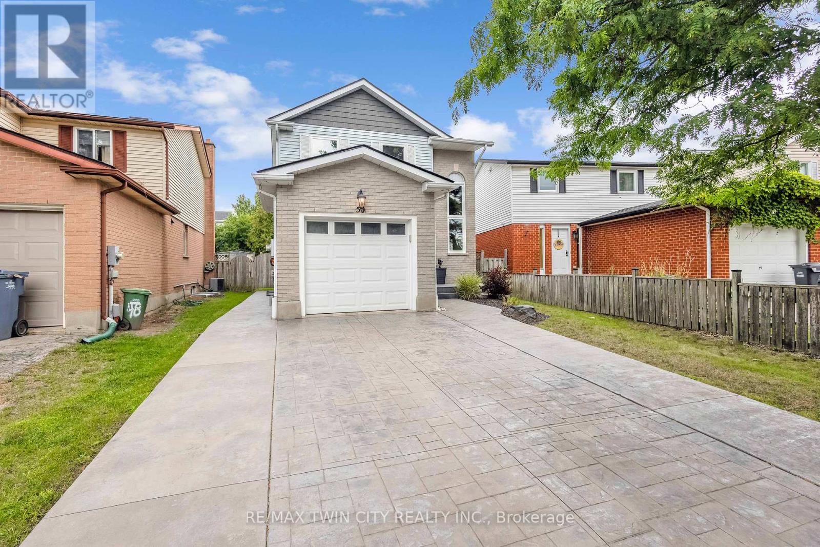 50 Walman Dr, Guelph Kortright West, ON N1G 4G8