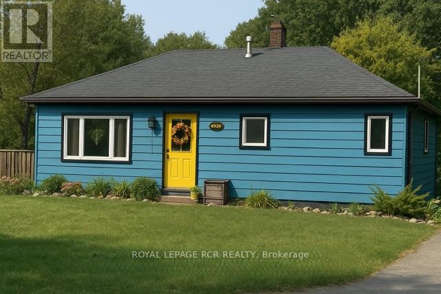 8320 Main St E, Adjala-Tosorontio, ON L0M 1J0