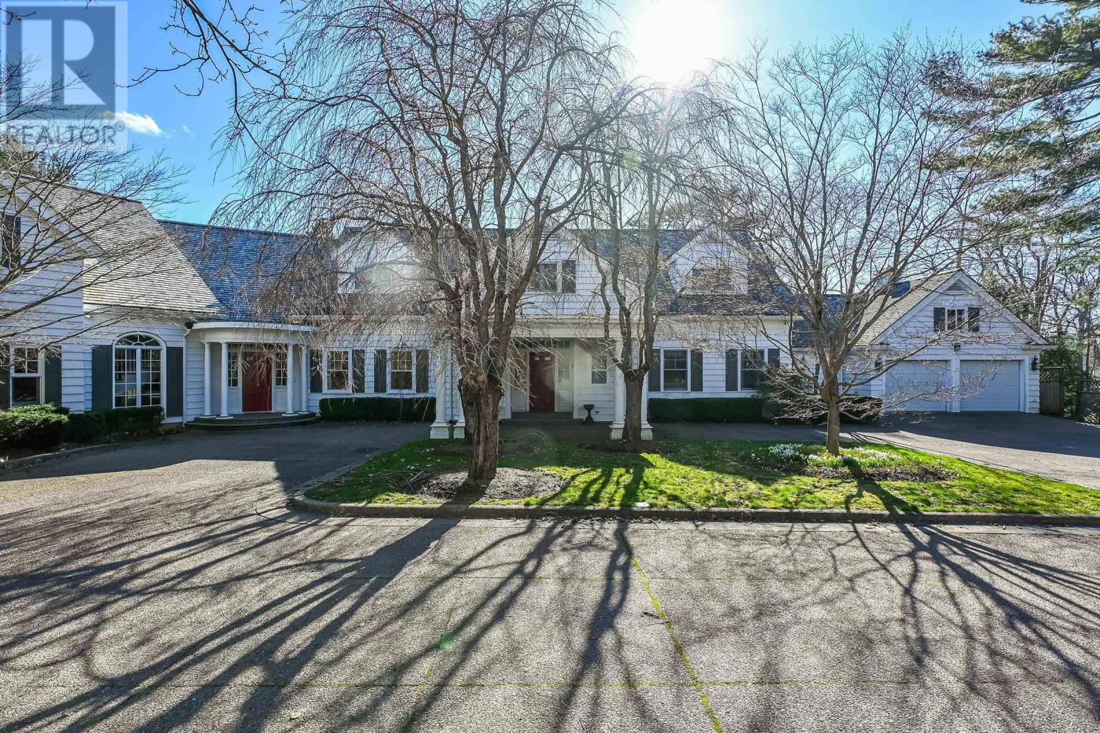 1462 Thornvale Avenue1445 Birchdale Ave, Halifax, NS B3H 4C2