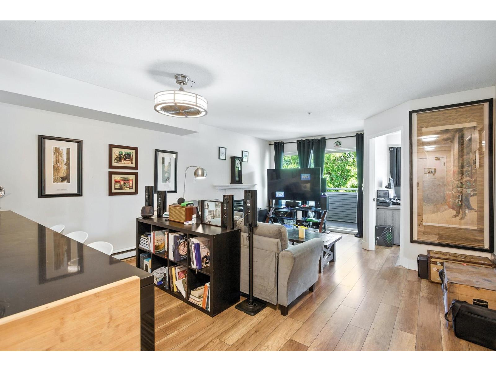 12160 80 Avenue Unit 312, Surrey, BC V3W 0V3