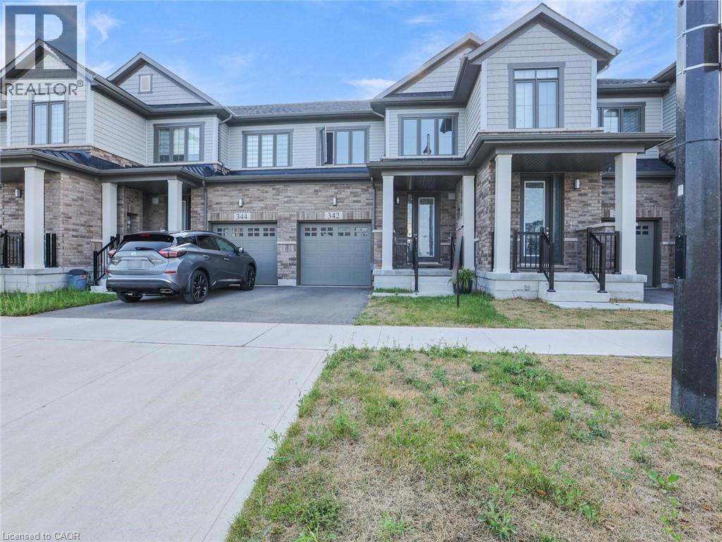 342 Bismark Dr, Cambridge, ON N1S 0C6