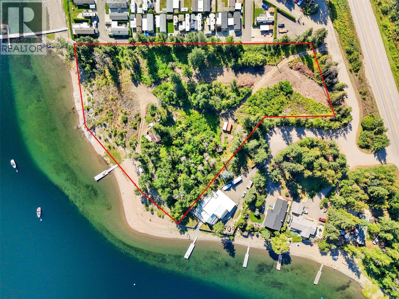 663 Waverly Park Frontage Rd, Sorrento, BC V0E 2W1