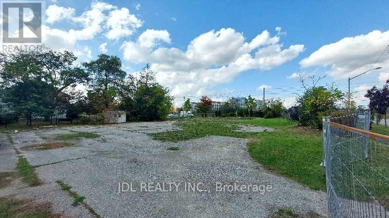 0 Melbourne Dr C Dr, Richmond Hill, ON L4S 2V3