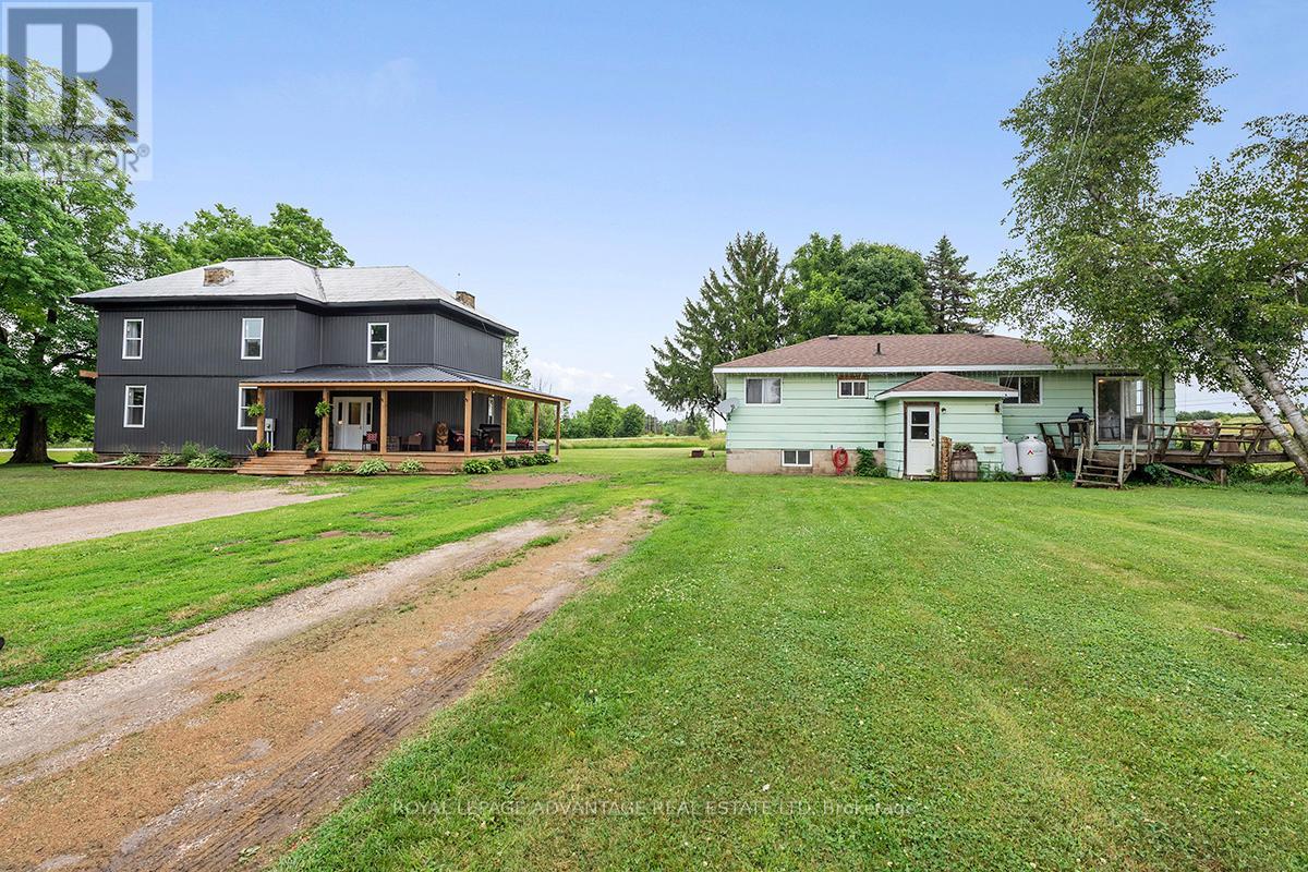 526 Kelford Dr, Tay Valley, ON K7H 3C5