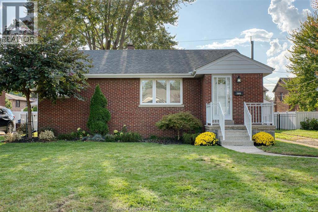 2865 Askin, Windsor, ON N9E 3J1