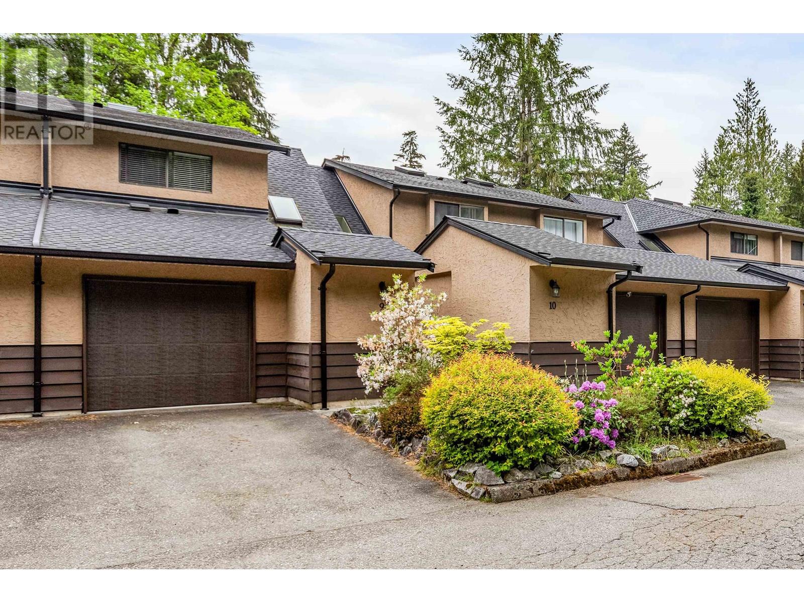 12227 Skillen Street Unit 9, Maple Ridge, BC V2X 4X4