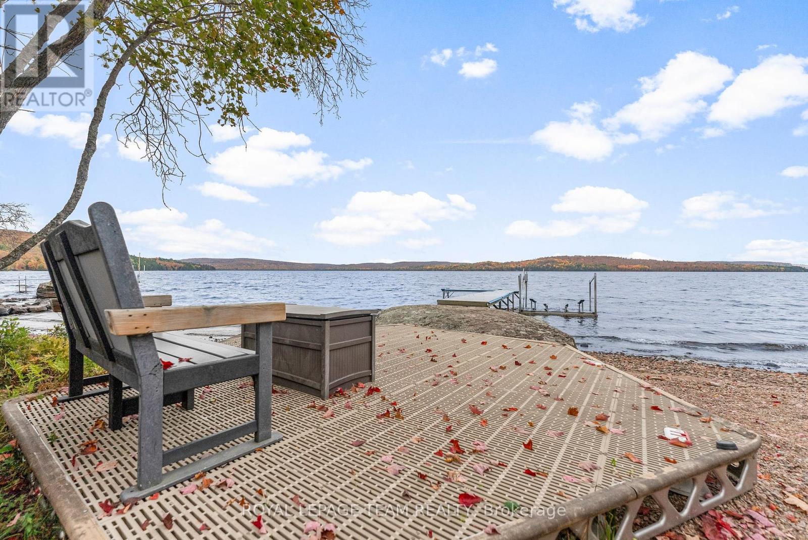 679 Curtiss Rd, Madawaska Valley, ON K0J 1B0